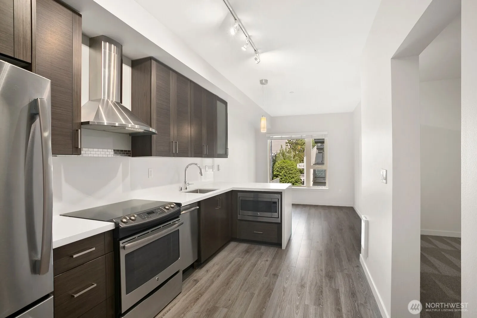 Property photo for 1760 Nw 56th Street #421, Seattle photo 5