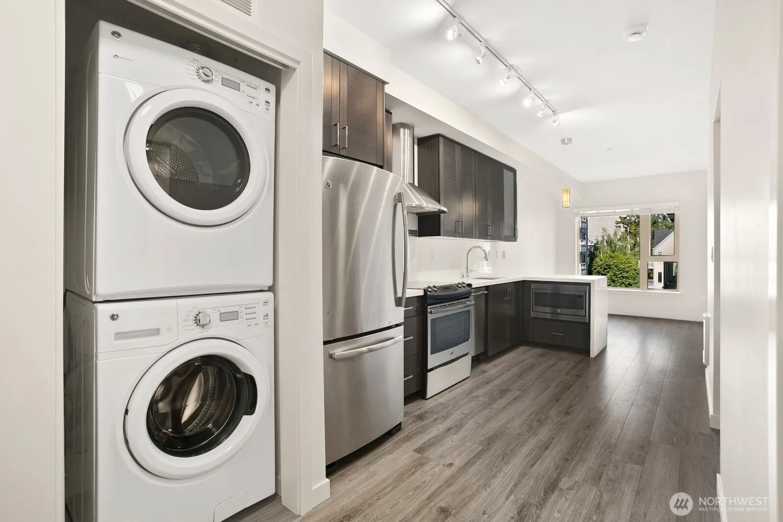Property photo for 1760 Nw 56th Street #421, Seattle photo 3