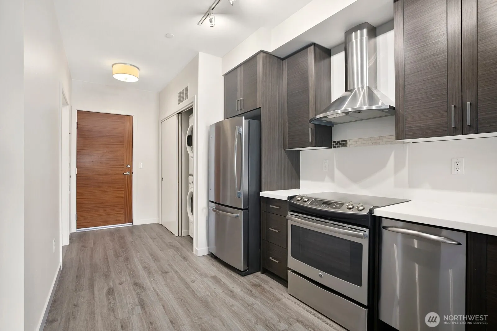 Property photo for 1760 Nw 56th Street #421, Seattle photo 2