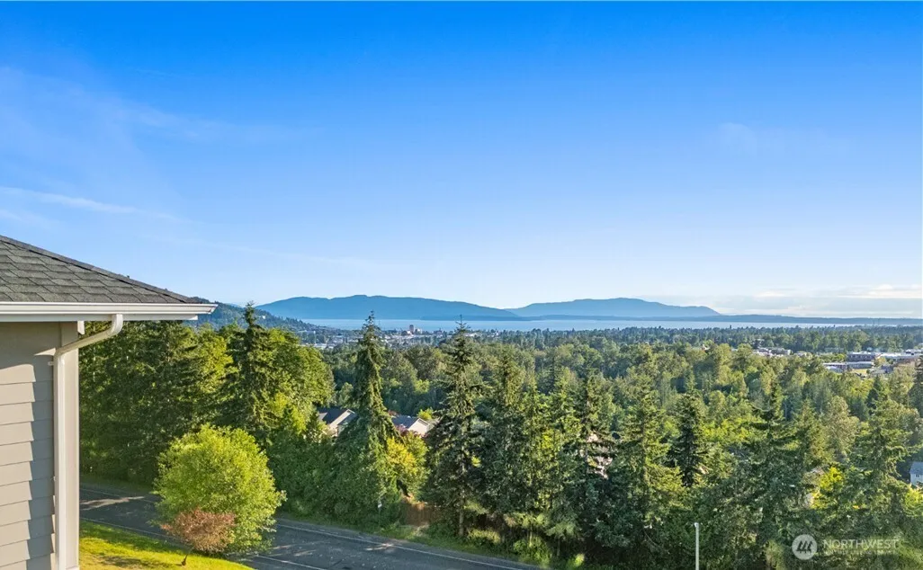 Property photo for 3239 Stonecrop Lane, Bellingham