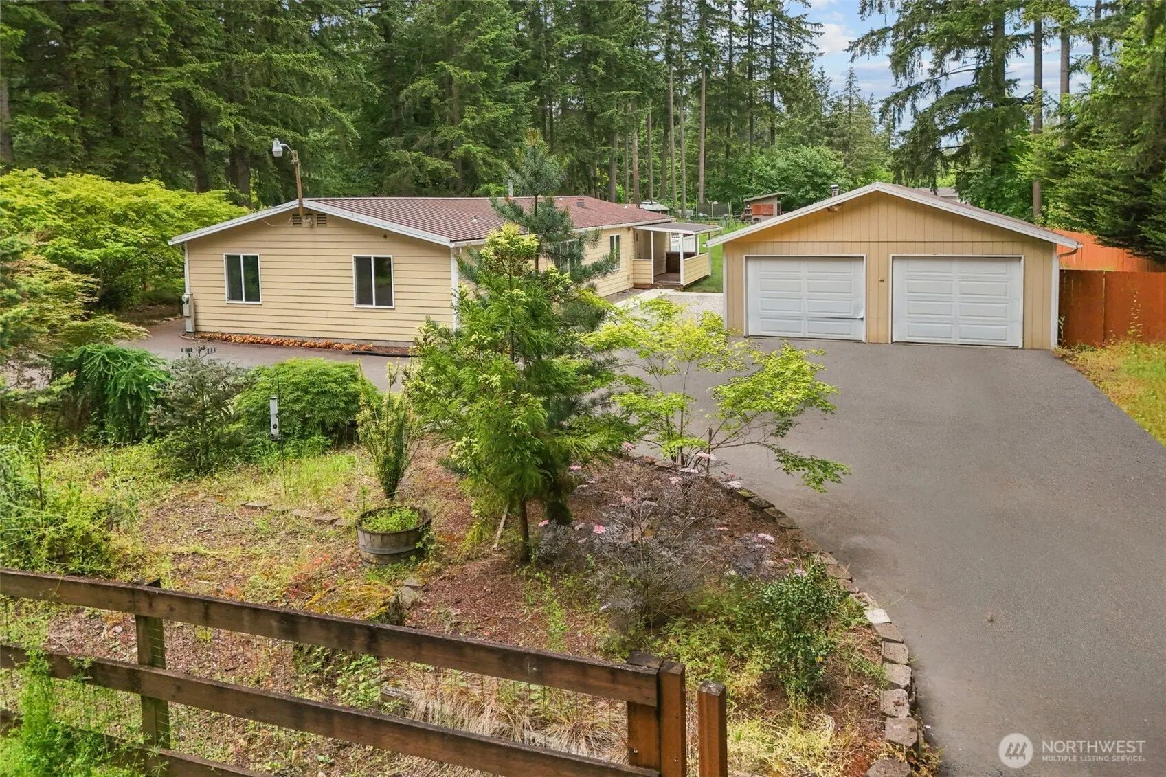 Property photo for 15404 Se 302nd Street, Kent