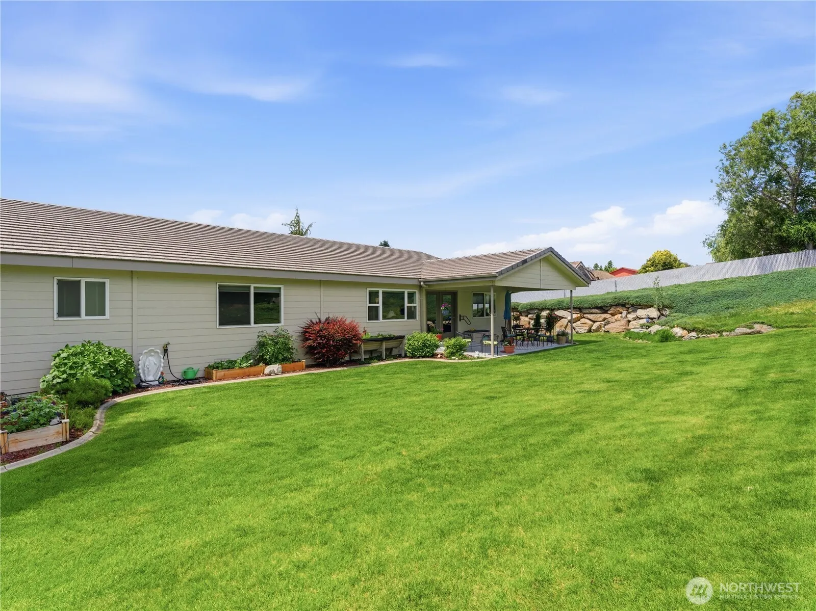 Property photo for 1380 Eastmont Avenue #1301, East Wenatchee photo 5