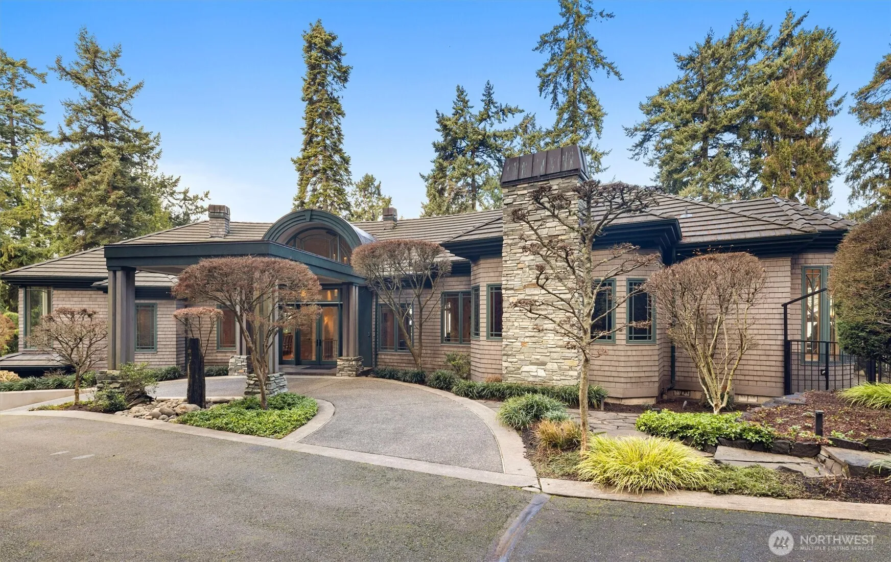 Property photo for 16340 Maplewild Avenue Sw, Burien