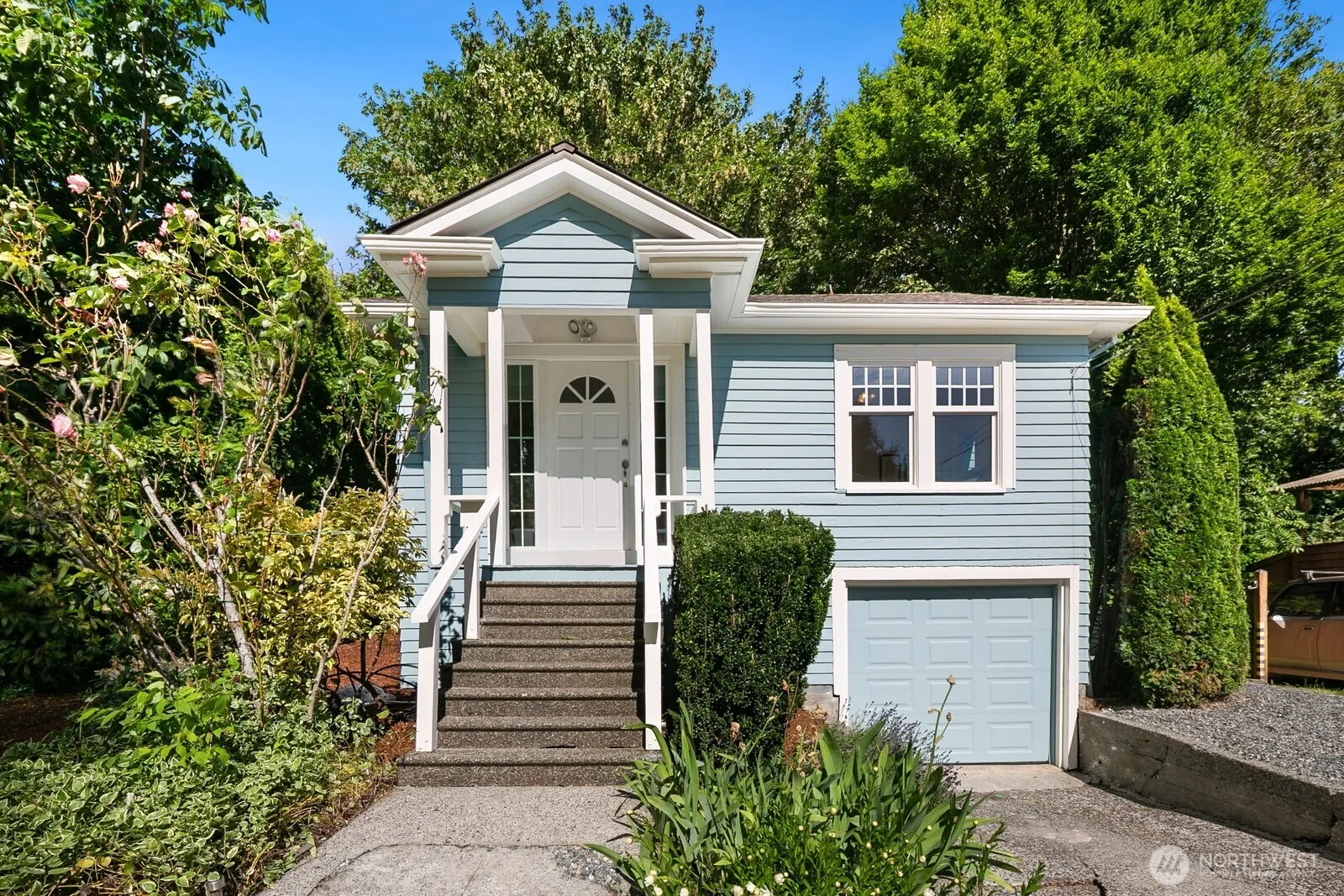 Property photo for 7032 15th Avenue Ne, Seattle