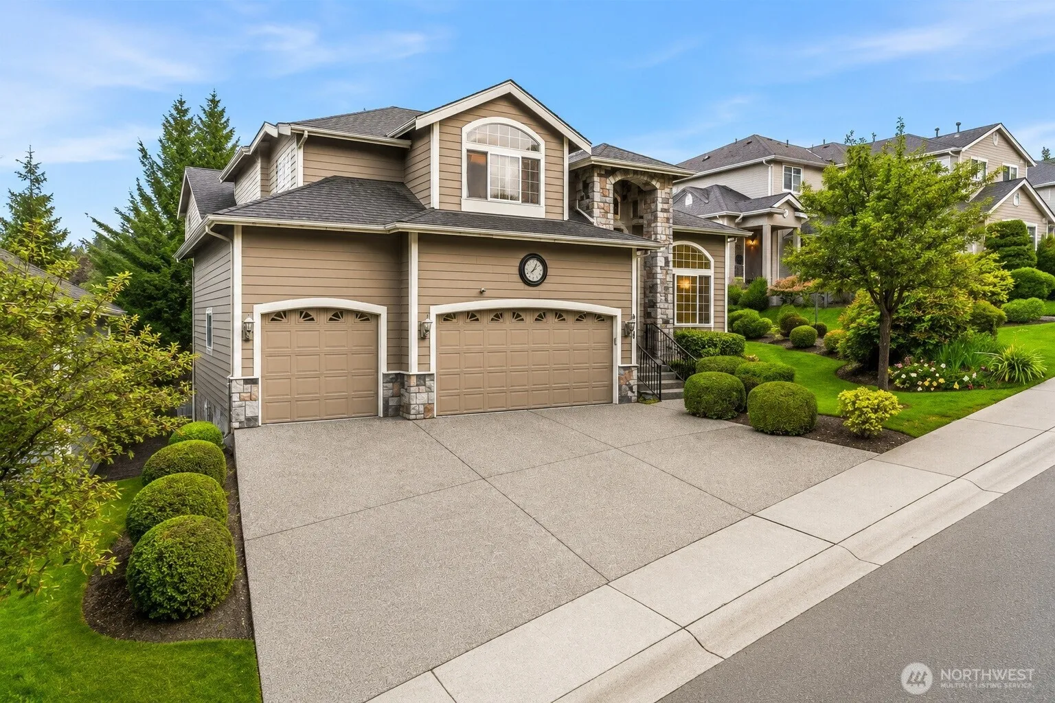 Property photo for 8218 Ne 187th Way, Kenmore