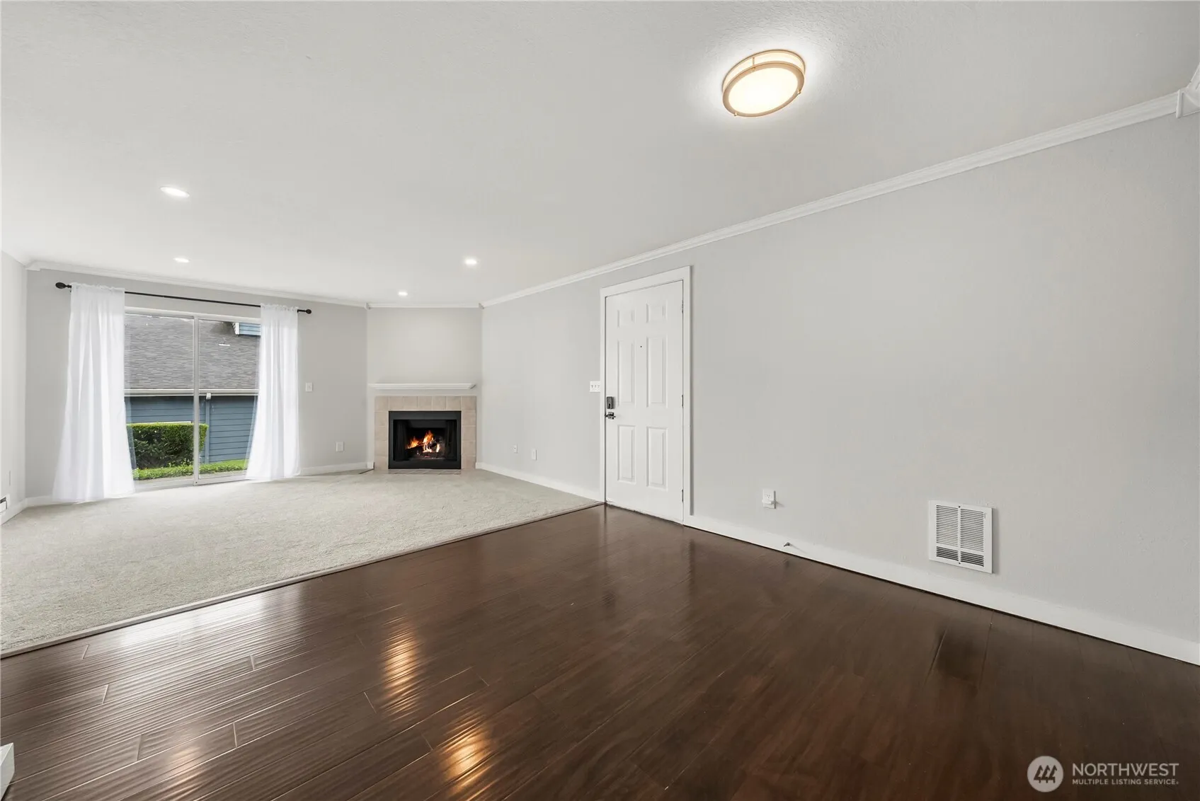 Property photo for 16817 Larch Way #g104, Lynnwood photo 4