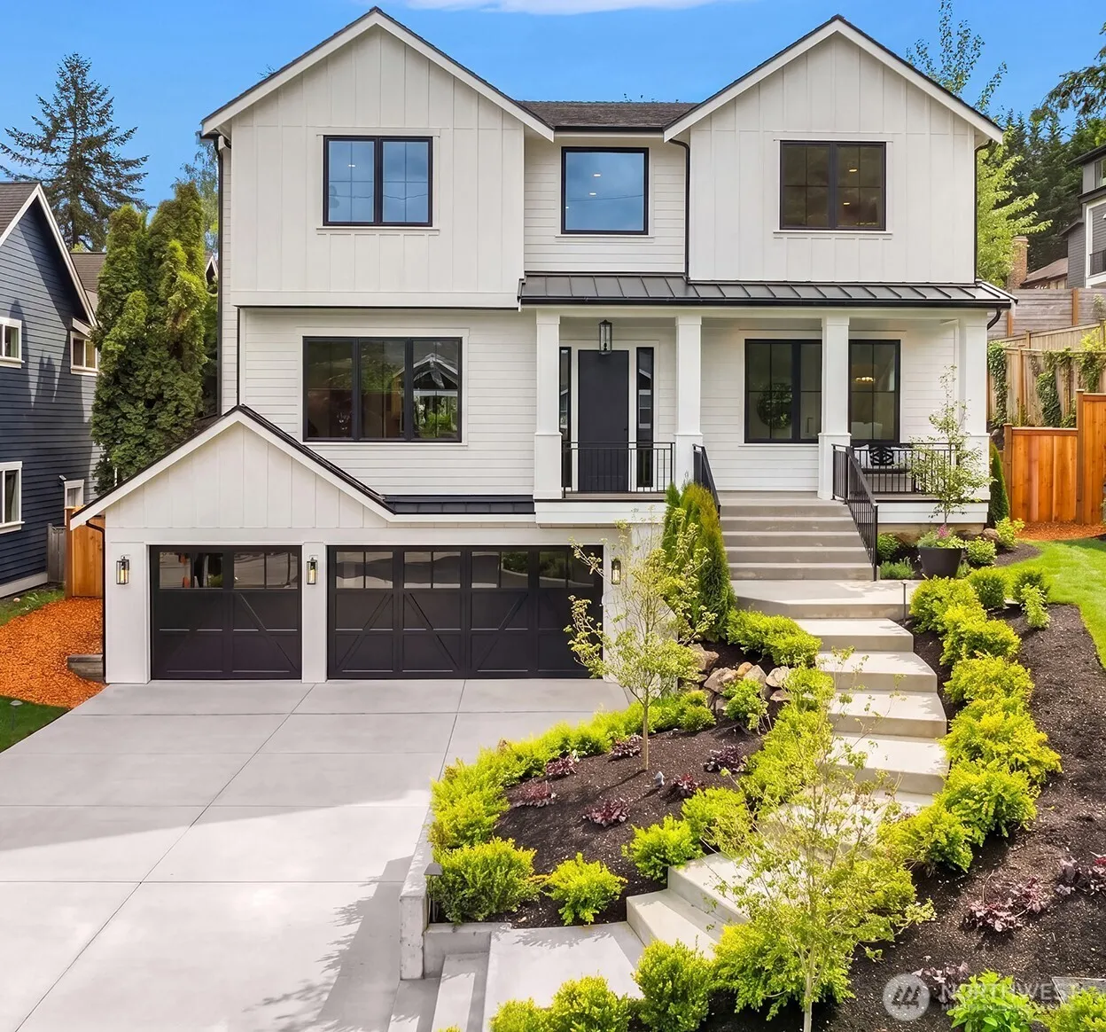 Property photo for 10415 Se 13th Street, Bellevue