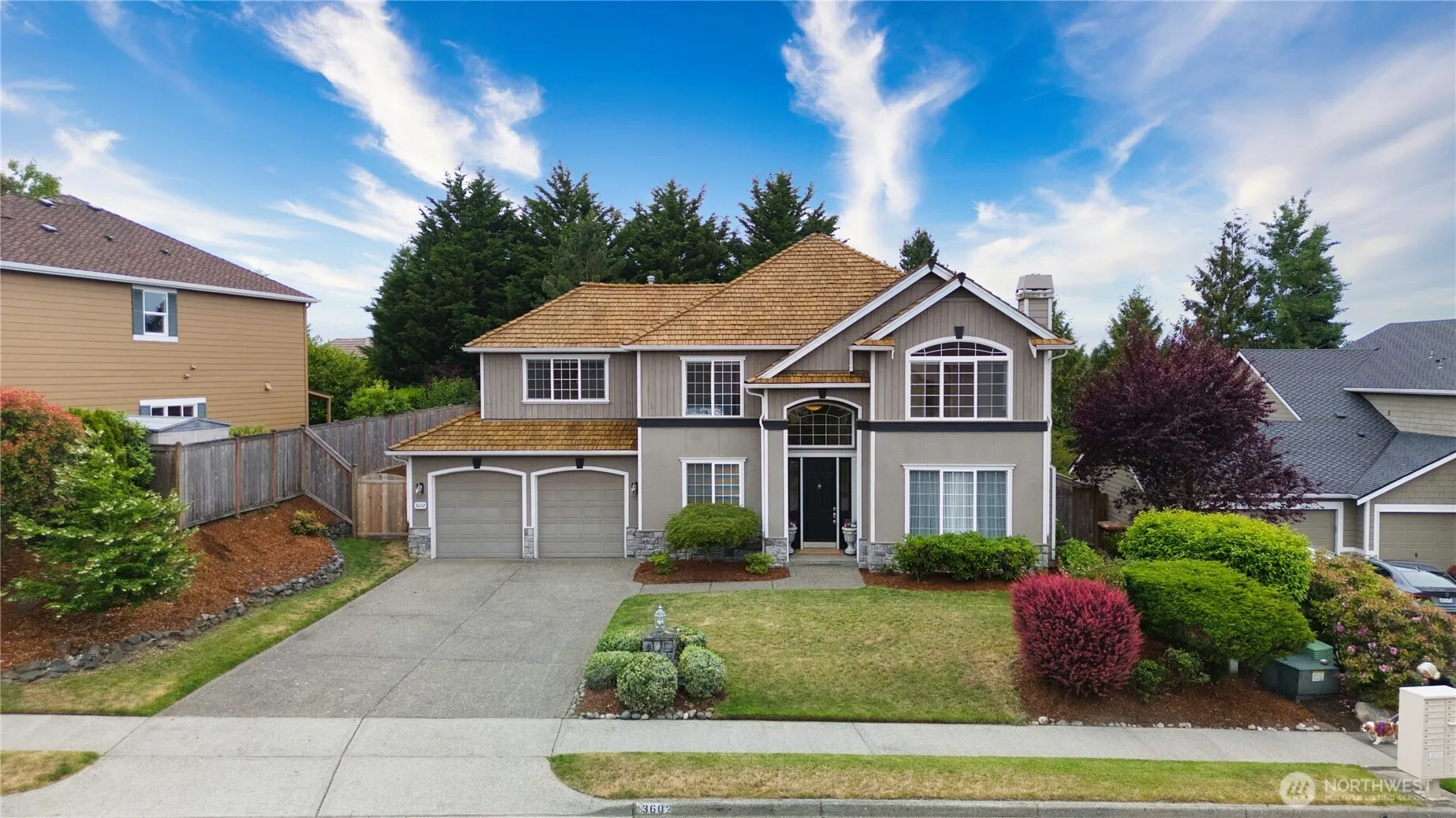 Property photo for 3602 Broadmoor Drive Ne, Tacoma