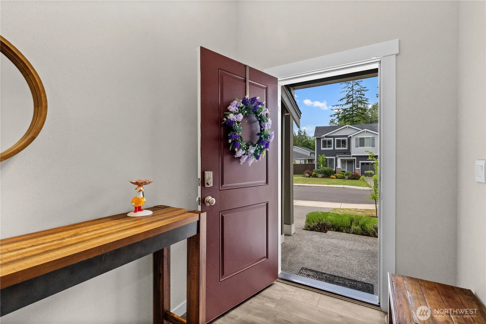 Property photo for 17512 Crossing Drive E, Puyallup photo 2
