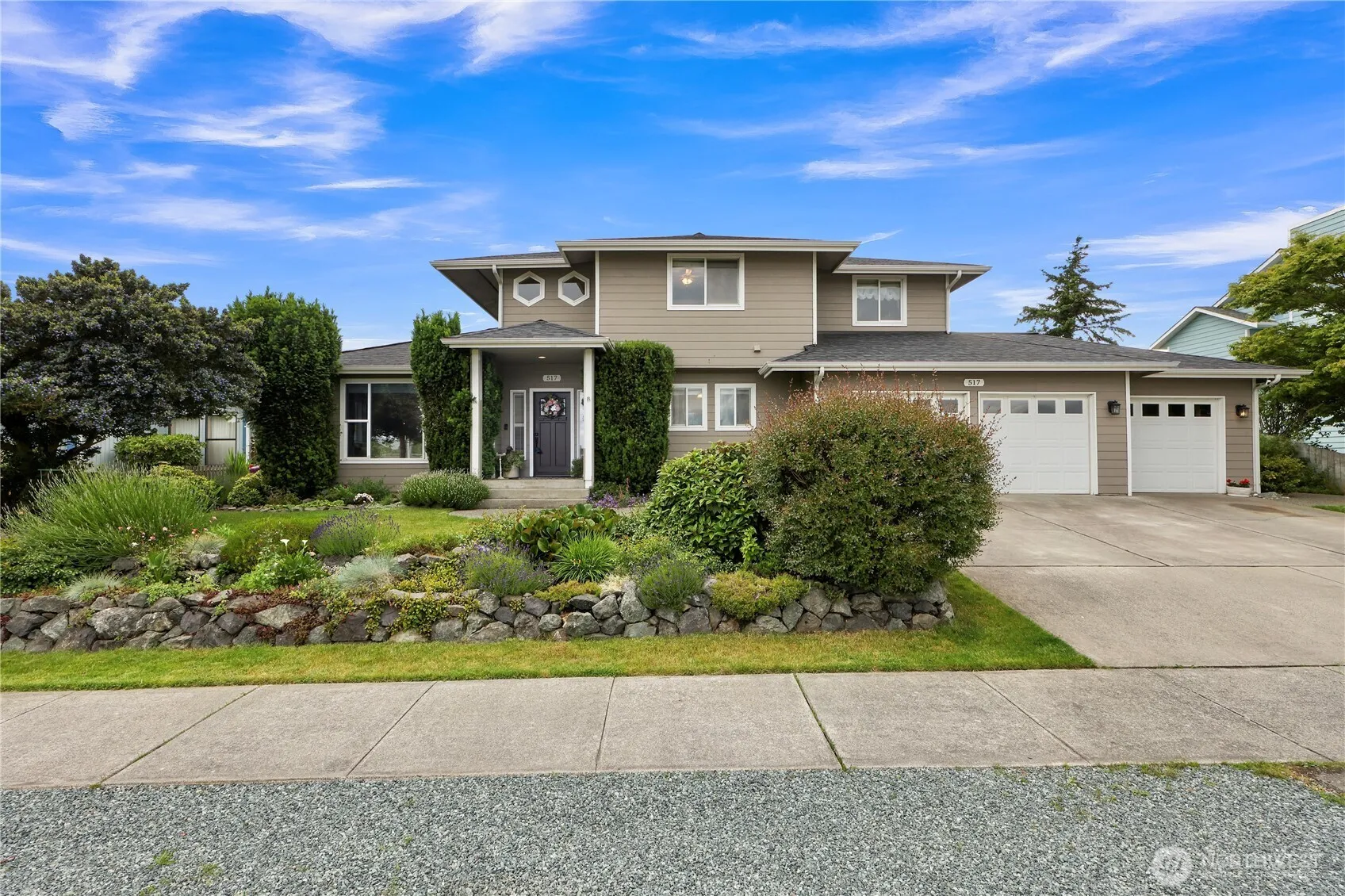 Property photo for 517 Sw Dyer Street, Oak Harbor