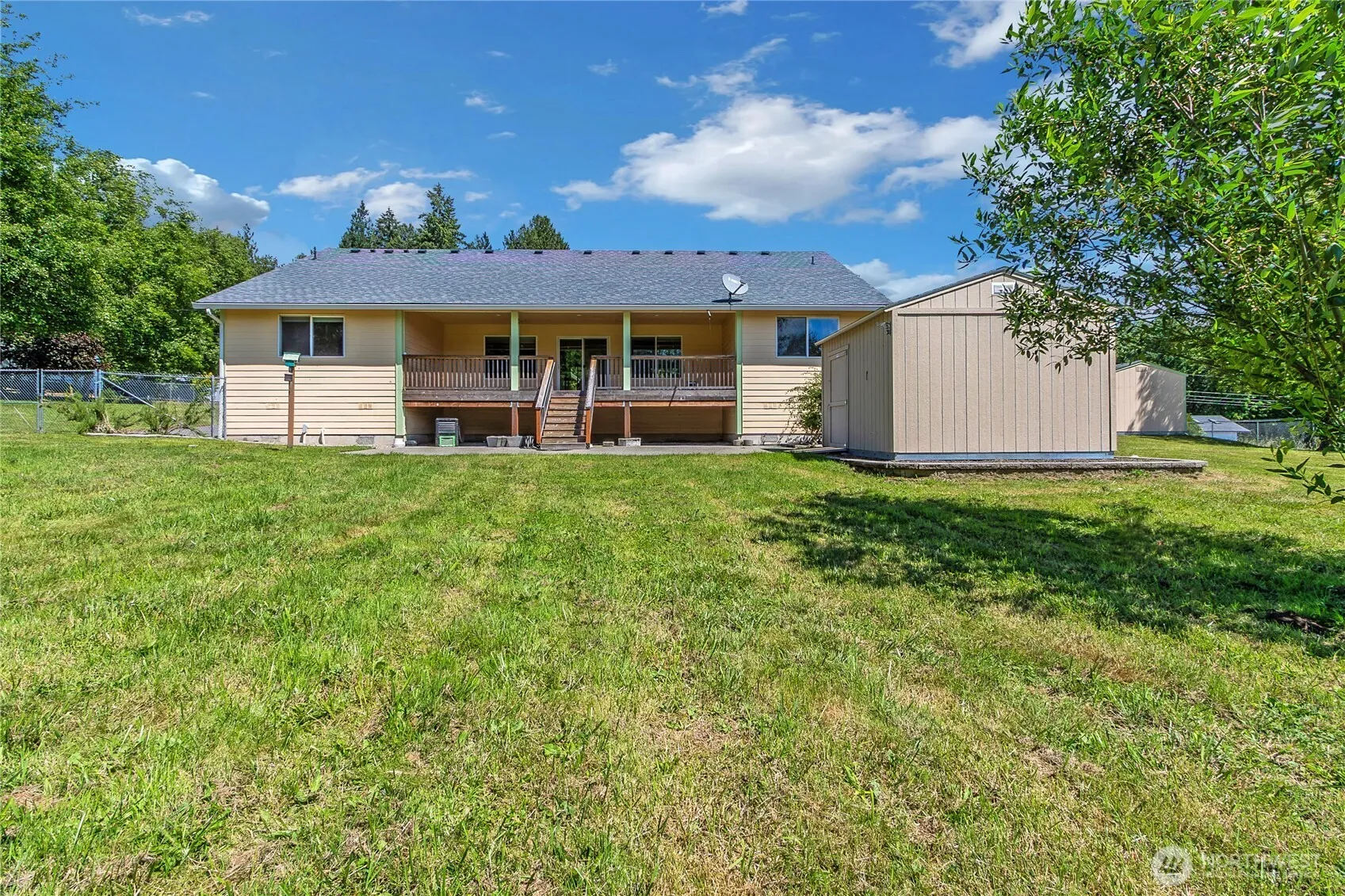 Property photo for 1450 Se Spruce Rd, Port Orchard photo 2