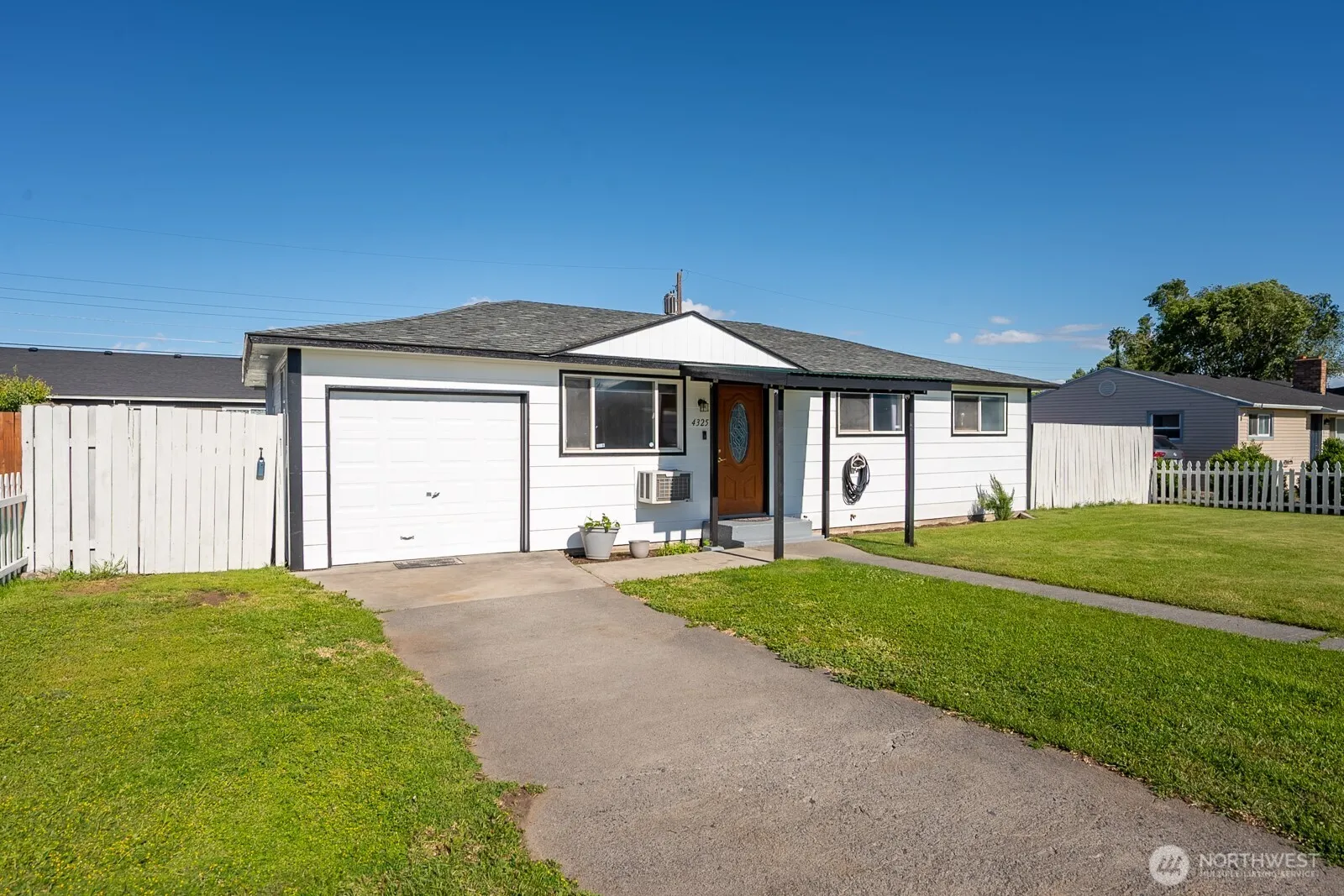 Property photo for 4325 Sun Drive Ne, Moses Lake photo 4