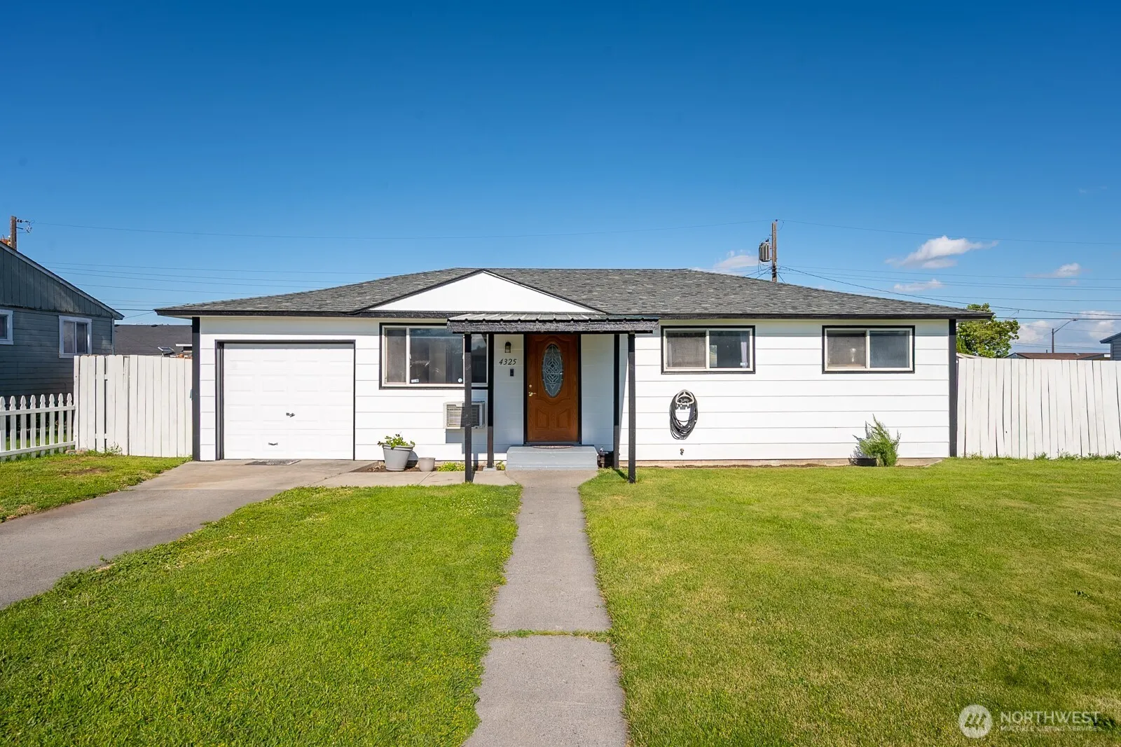 Property photo for 4325 Sun Drive Ne, Moses Lake photo 3