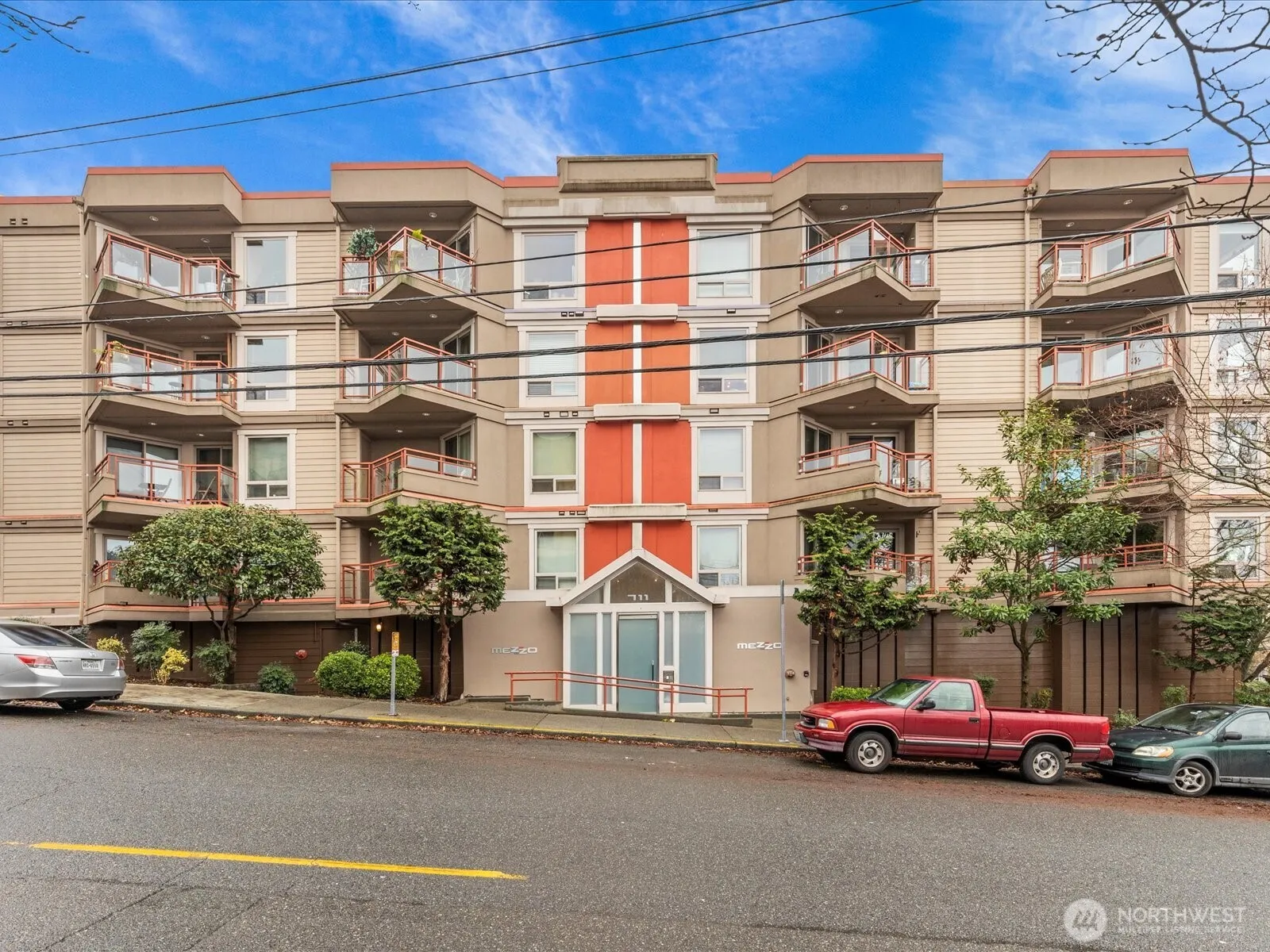 Property photo for 711 E Denny Way #104, Seattle