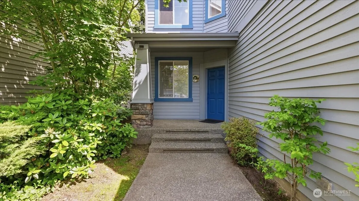 Property photo for 923 183rd Place Se, Bothell photo 3