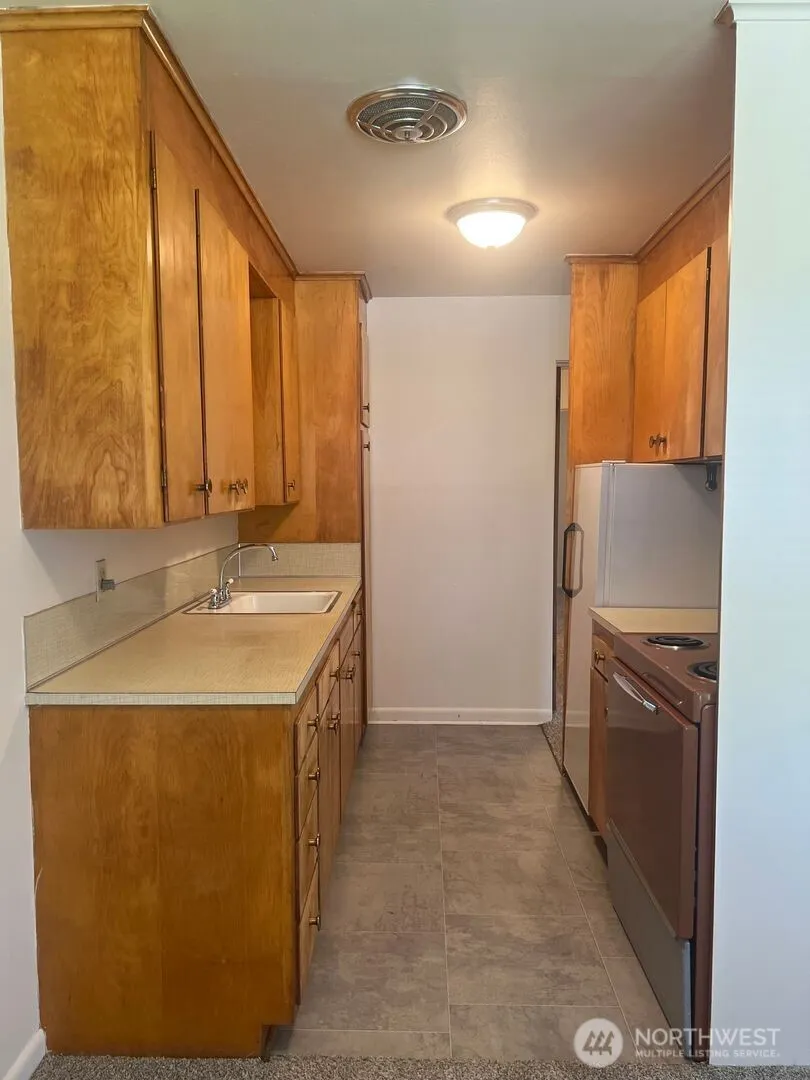 Property photo for 5127 Colby Avenue #1, Everett photo 5