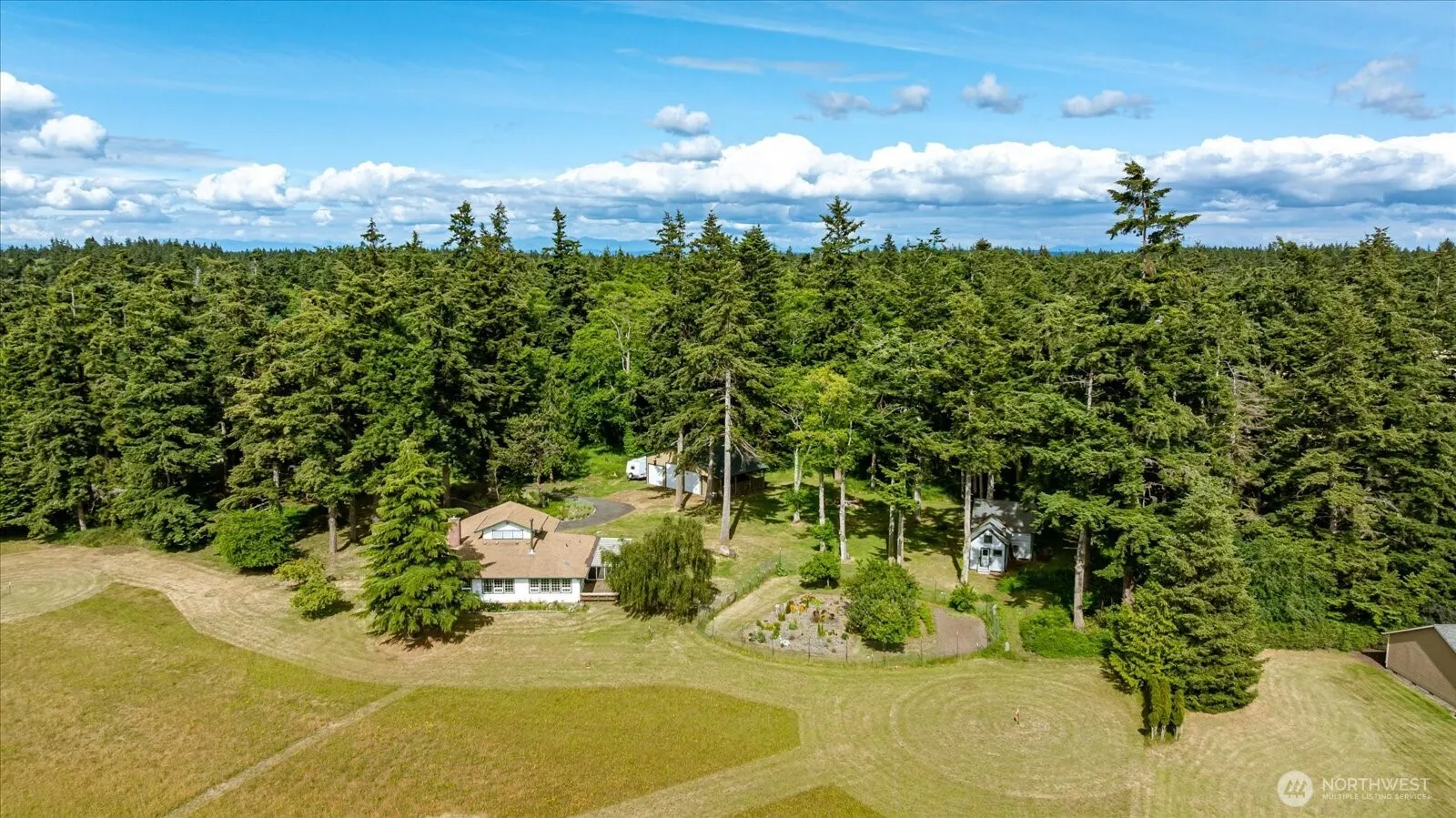 Property photo for 987 Terry Road, Coupeville photo 2