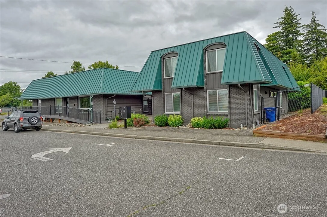 Property photo for 1200 Lakeway Drive, Bellingham