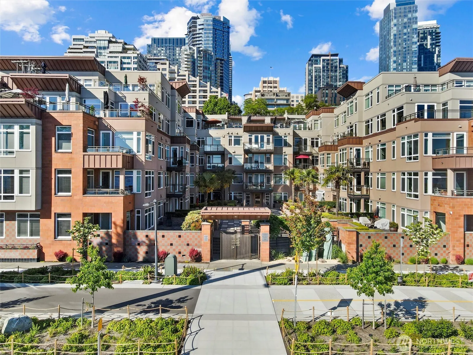 Property photo for 1950 Alaskan Way #422, Seattle