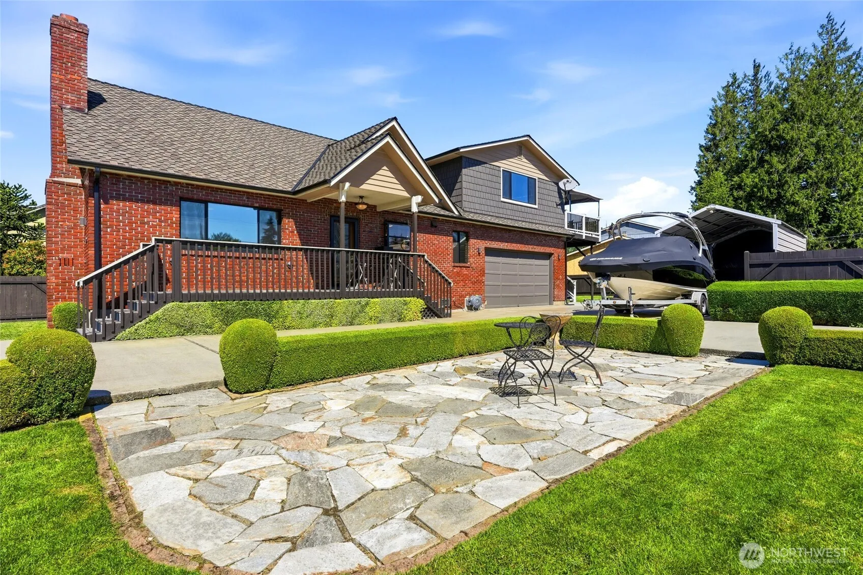 Property photo for 423 106th Place Sw, Everett photo 5