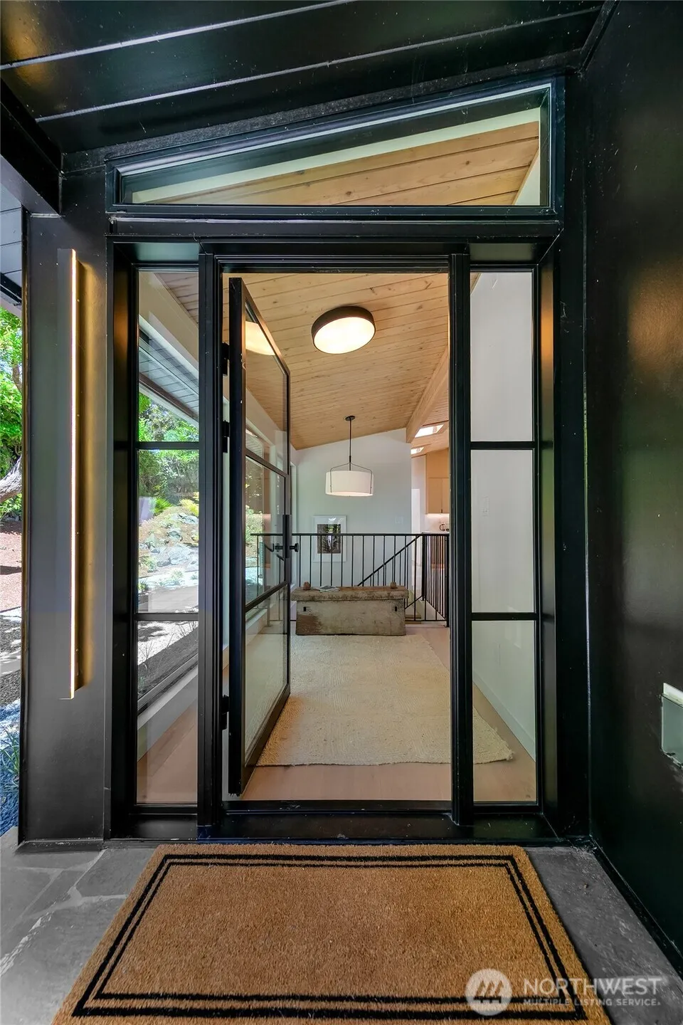 Property photo for 7936 Seward Park Avenue S #c, Seattle photo 2