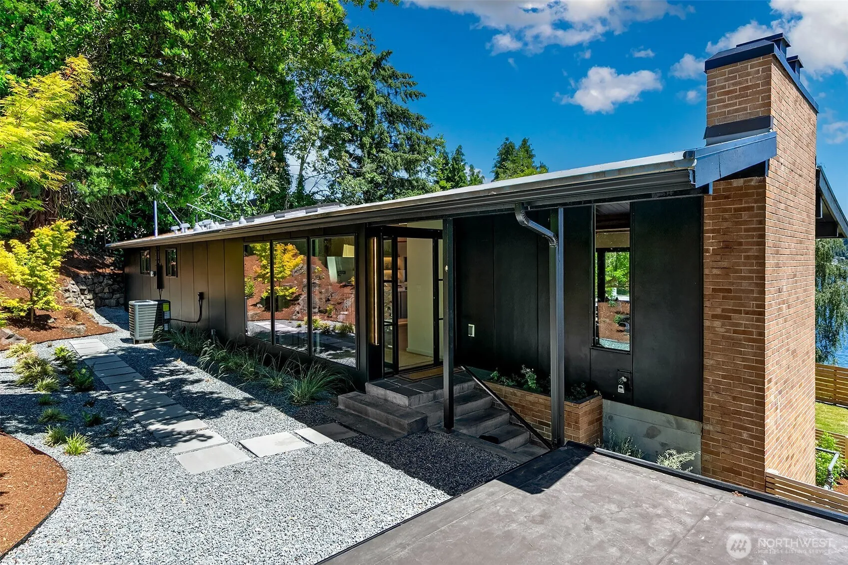 Property photo for 7936 Seward Park Avenue S #c, Seattle photo 2