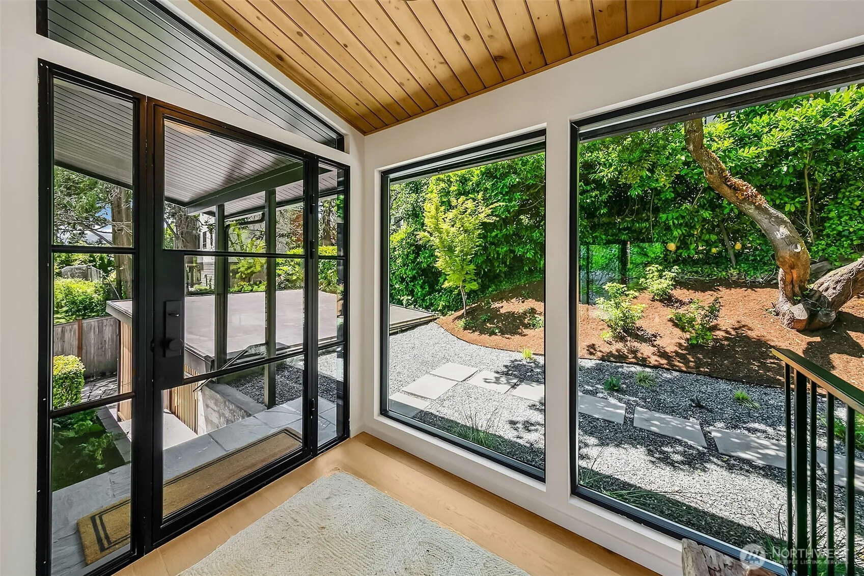 Property photo for 7936 Seward Park Avenue S #c, Seattle photo 3