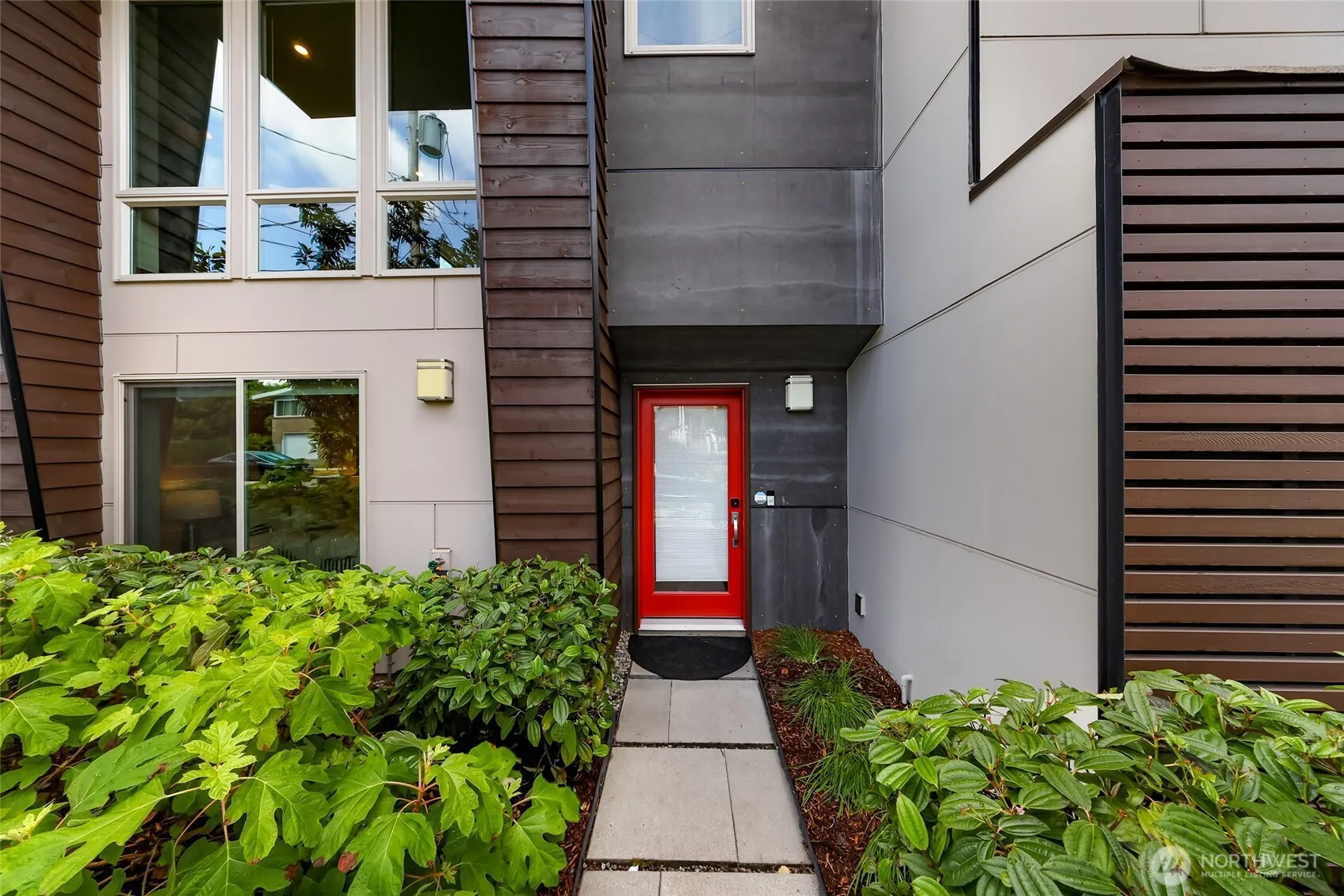 Property photo for 2645 Nw 63rd Street, Seattle photo 4