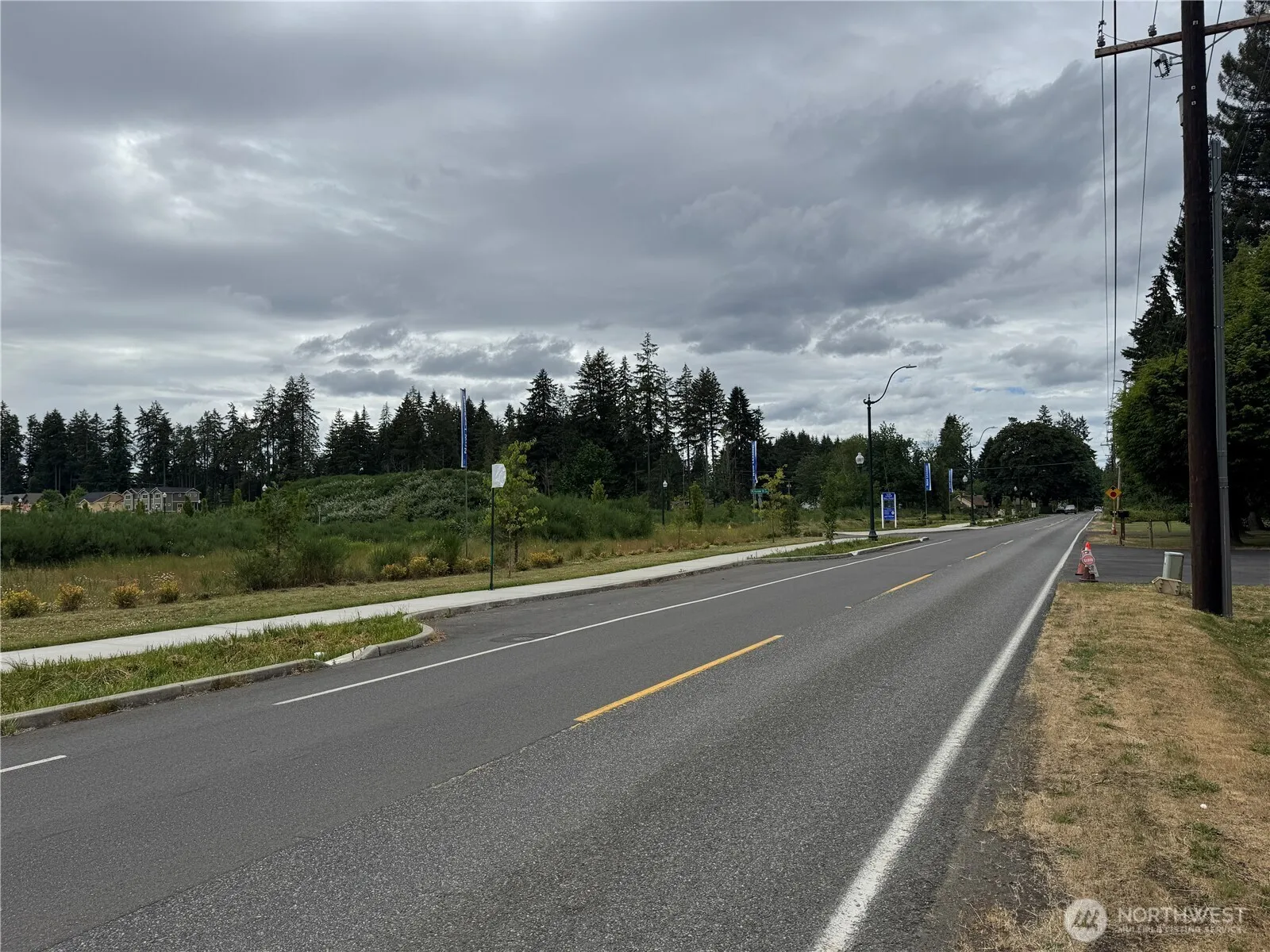 Property photo for 2520 Park View Street Ne, Olympia photo 2