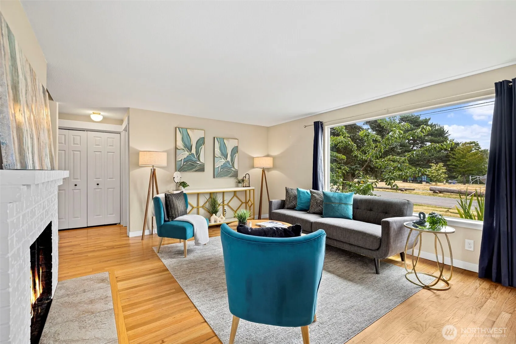Property photo for 1206 Sw Myrtle Street, Seattle photo 3
