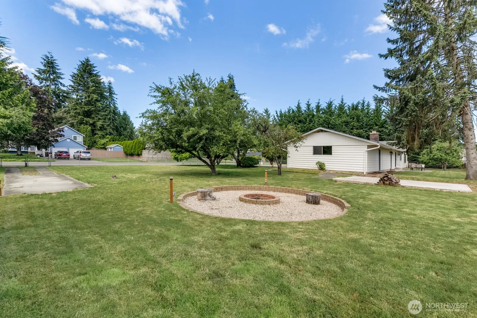 Property photo for 13027 29th Avenue Se, Everett photo 4
