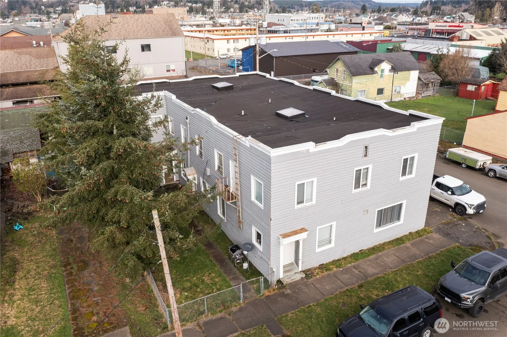 Property photo for 1020 J Street, Hoquiam photo 3