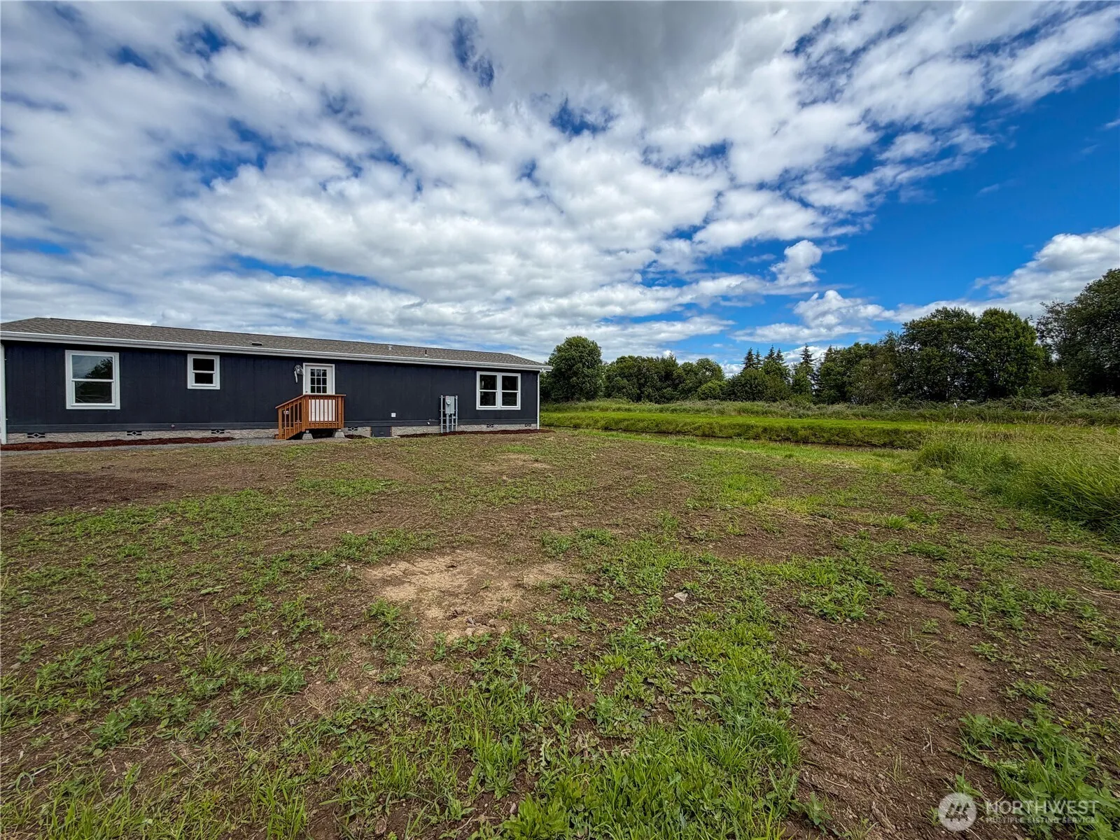 Property photo for 4561 Windemere Street, Longview photo 2