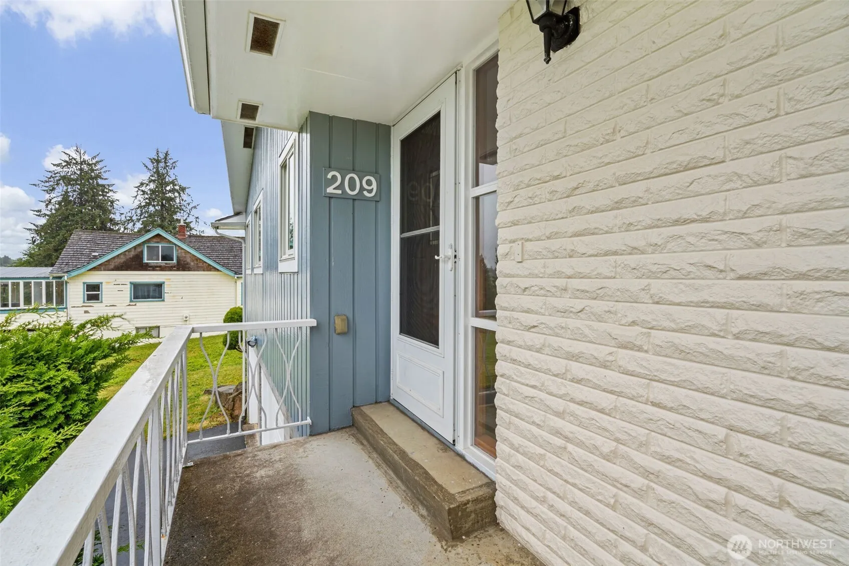 Property photo for 209 Harrison Street, South Bend photo 4