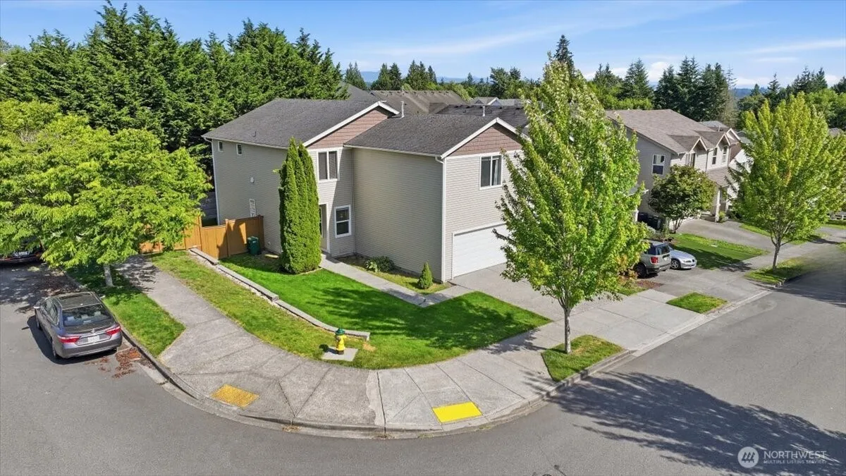 Property photo for 2203 116th Drive Se, Lake Stevens