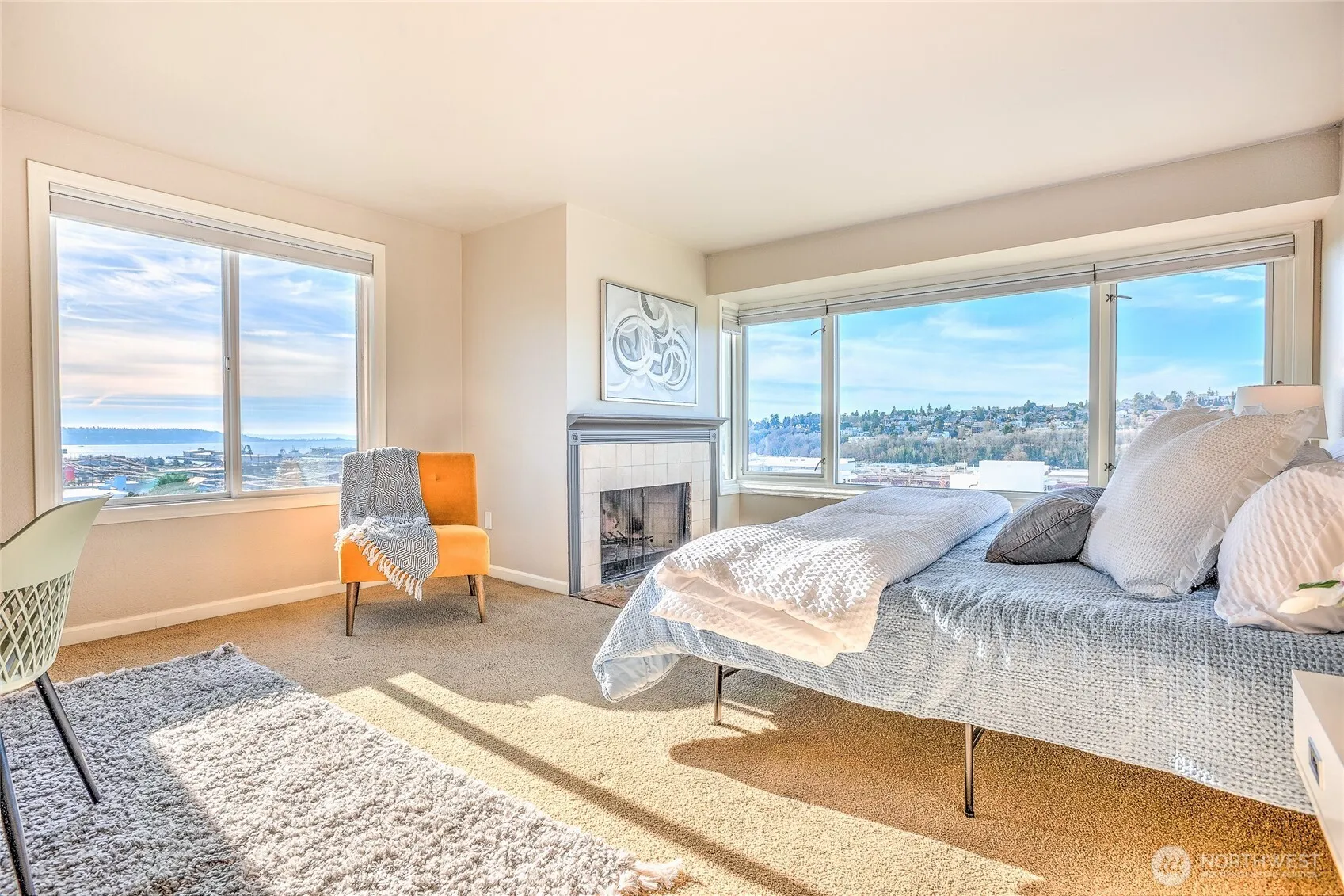 Property photo for 2253 Gilman Drive W #406, Seattle