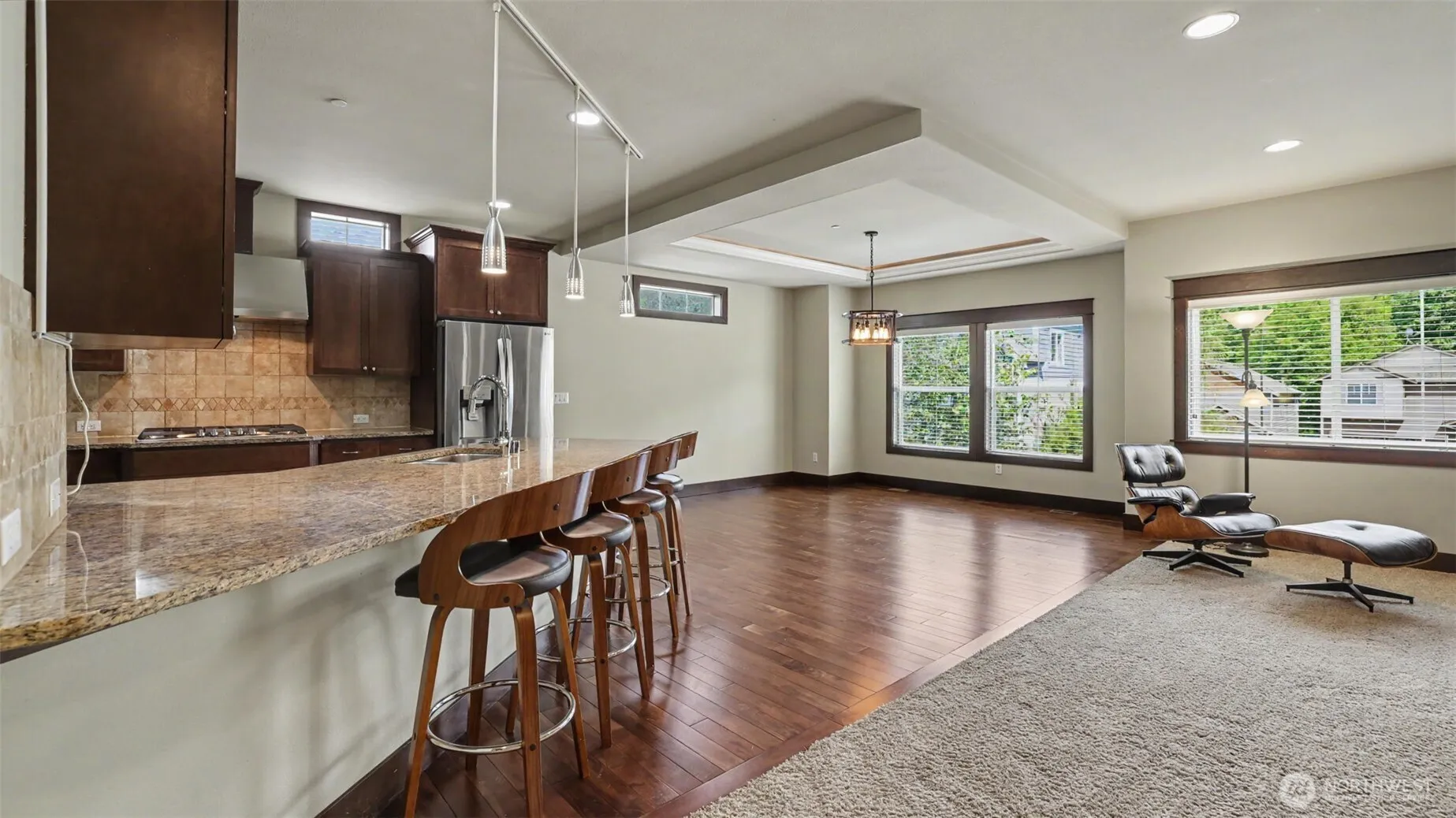 Property photo for 1357 Elma Place Ne, Renton photo 2