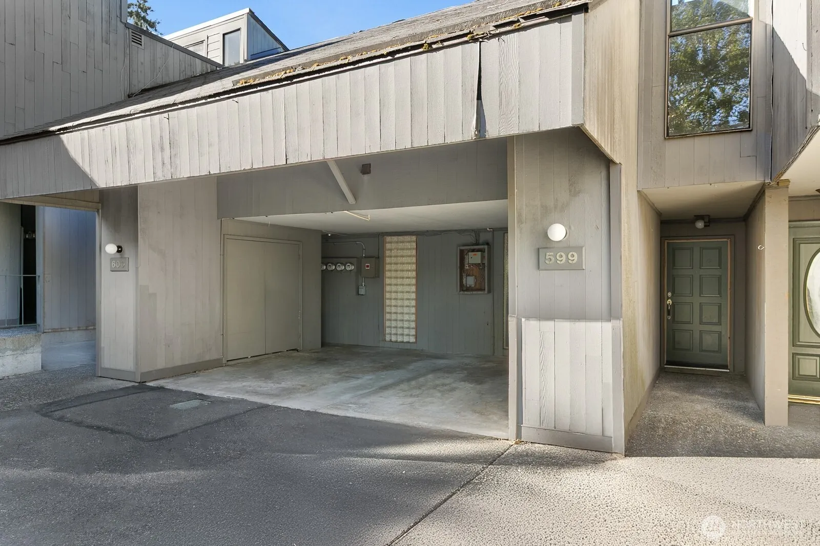 Property photo for 13832 66th Street Ne #599, Redmond photo 3