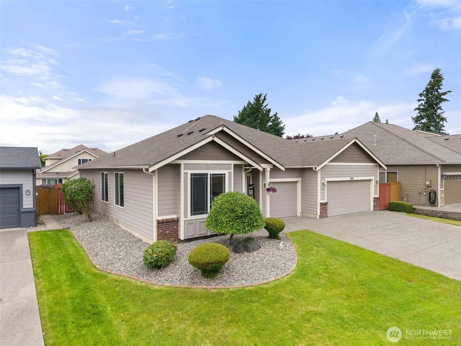 Property photo for 9304 229th Avenue E, Buckley photo 2