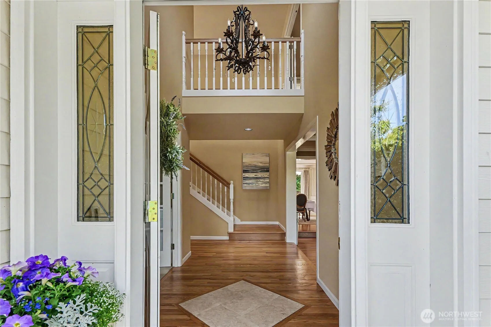 Property photo for 18055 Nw Varese Court, Issaquah photo 2