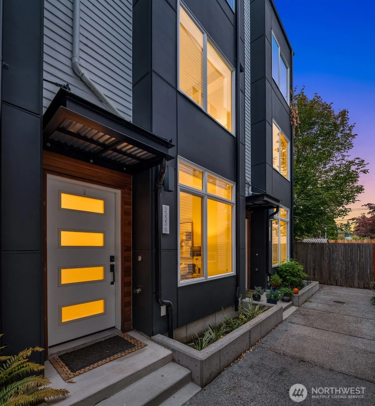 Property photo for 9553 Ashworth Avenue N #b, Seattle