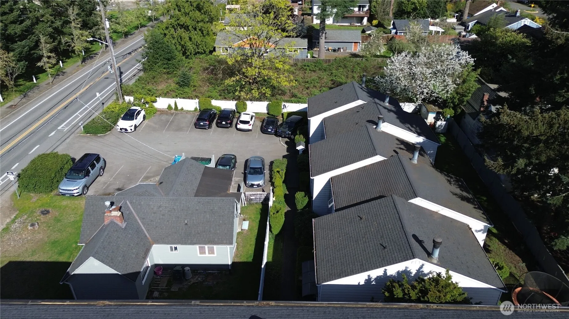 Property photo for 1529 -1529 Ne 150th Street, Shoreline photo 3