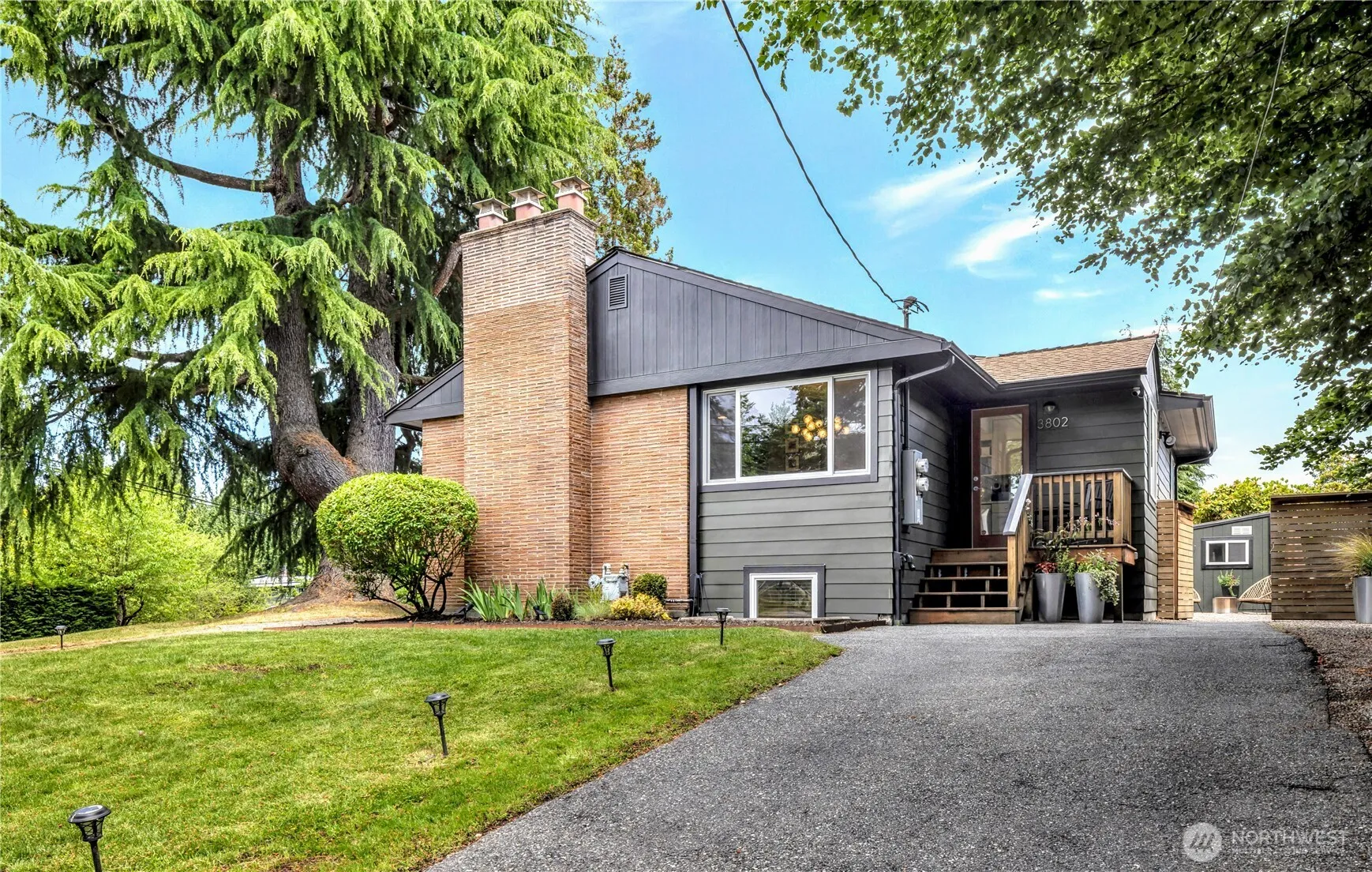 Property photo for 3802 Ne 90th Street, Seattle photo 2