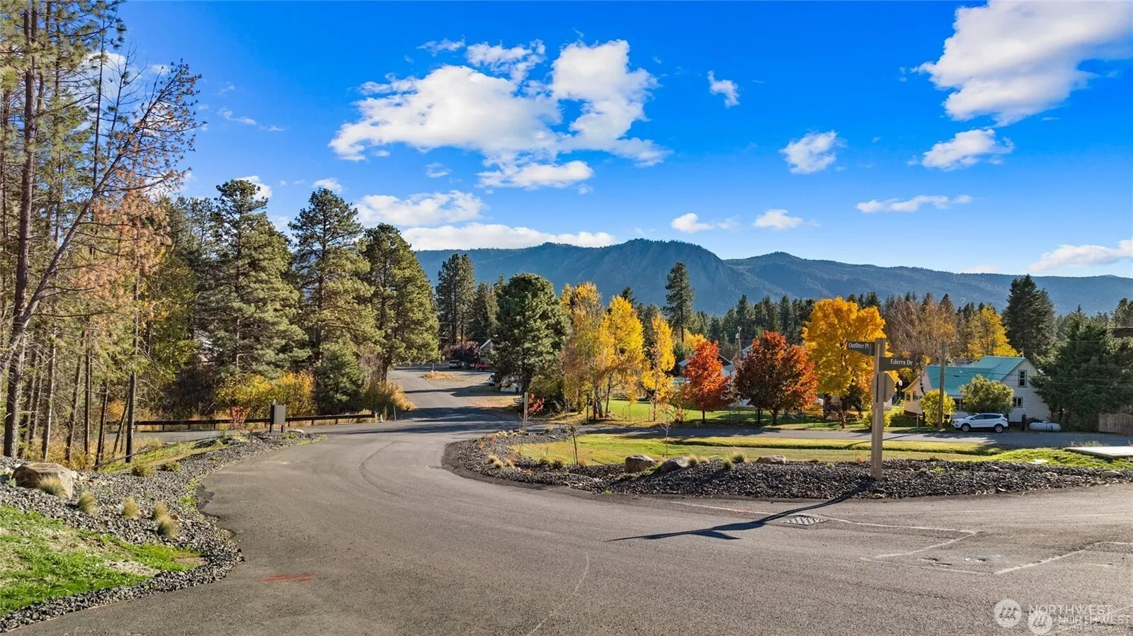 Property photo for 604 Compass Place, Cle Elum photo 4