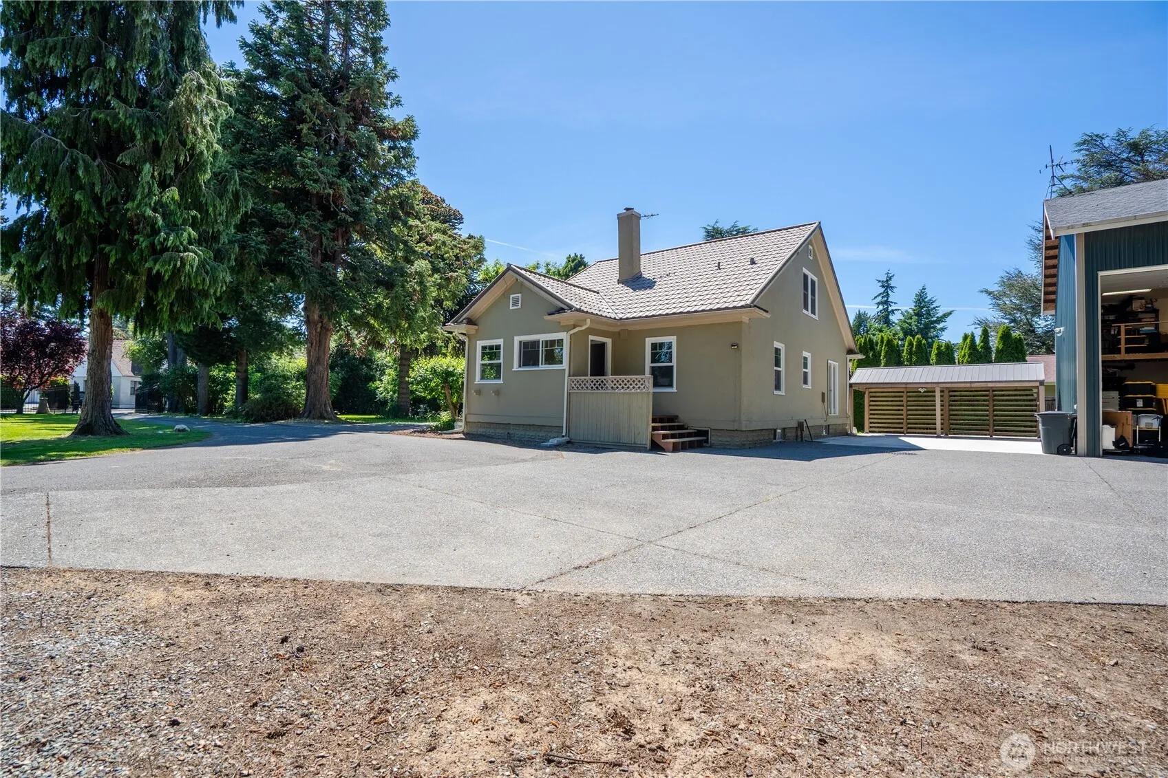 Property photo for 1082 W Smith Road, Bellingham photo 3