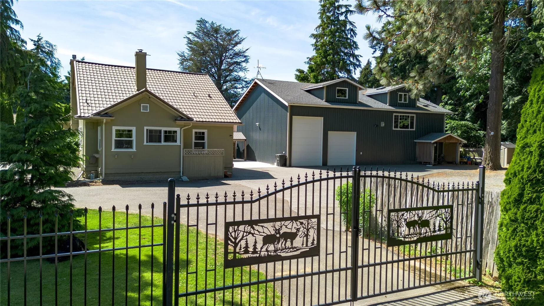 Property photo for 1082 W Smith Road, Bellingham