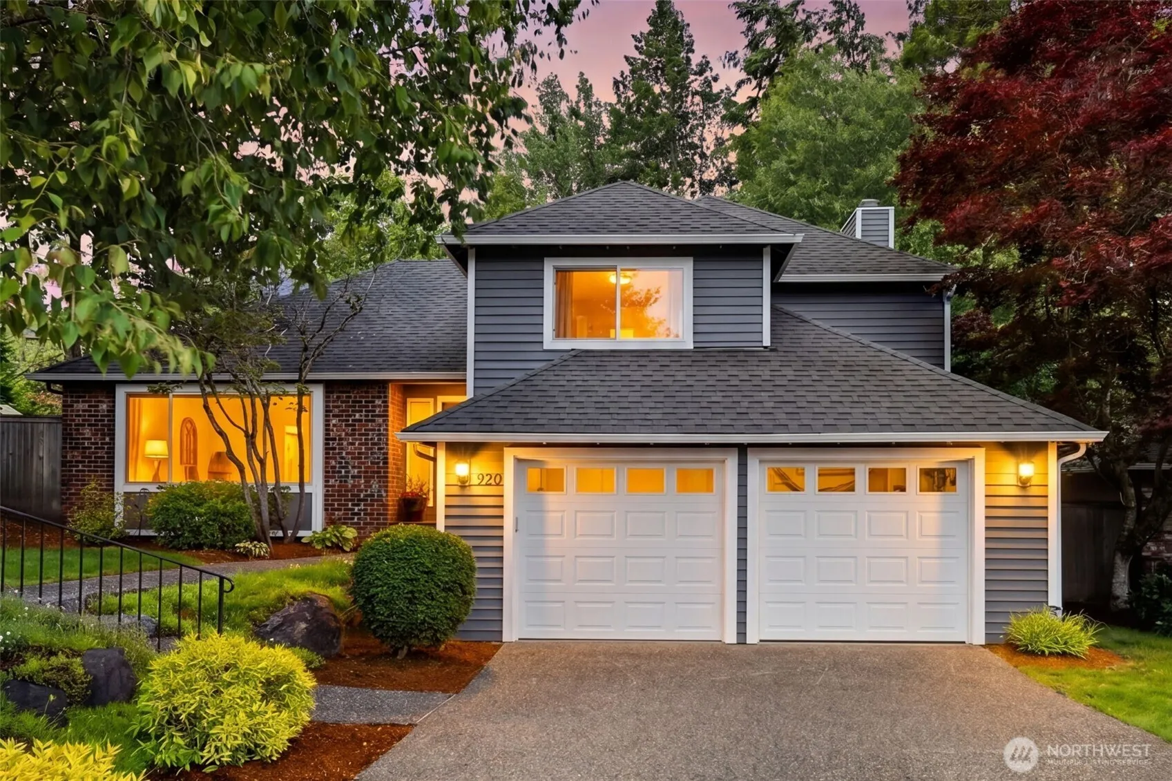 Property photo for 920 225th Court Ne, Sammamish
