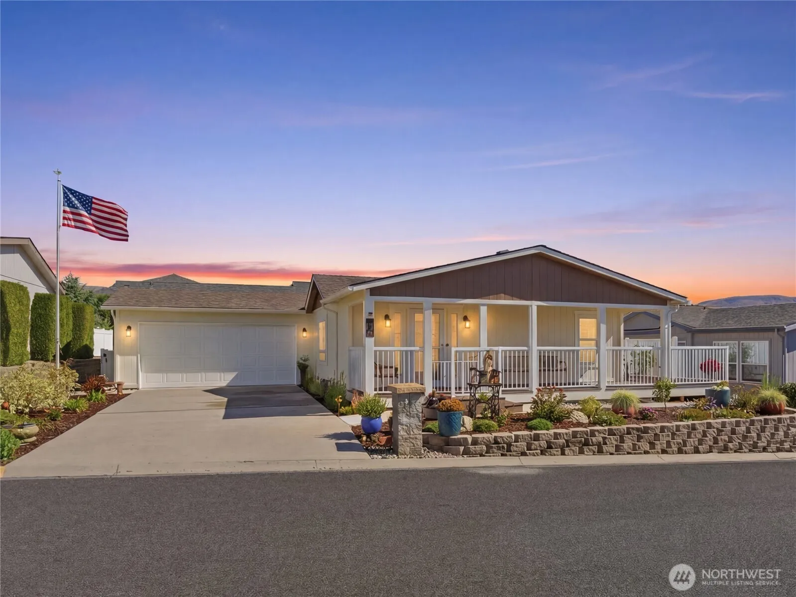 Property photo for 1824 Heritage Drive, Wenatchee