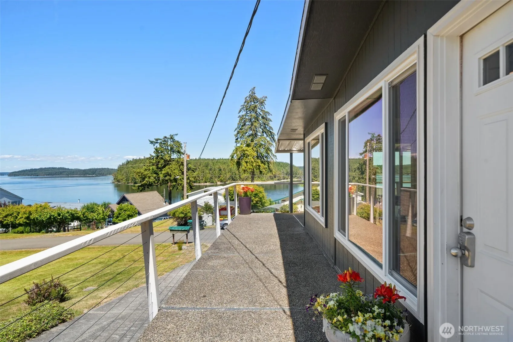 Property photo for 2519 Island Drive Nw, Olympia photo 3
