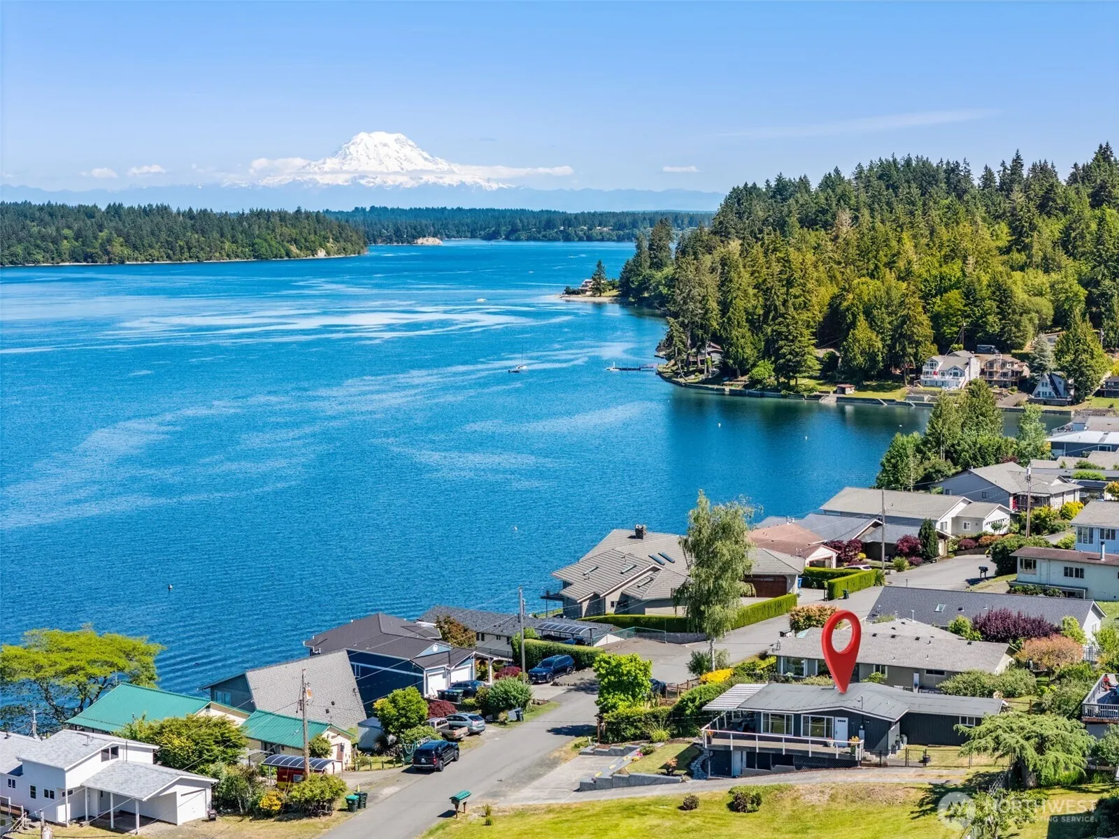 Property photo for 2519 Island Drive Nw, Olympia